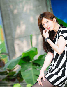 《51BSTV51本色-朴妮唛女警》