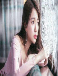 《咪咪色影院-从普通女孩到银行家》