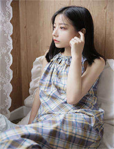 《我的小后妈完整版电影免费播放-吊带乳尖H1V2》